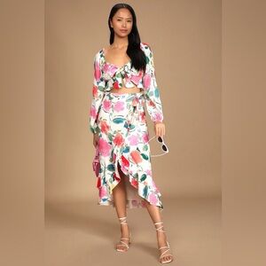 Lulus skirt - size S - worn once